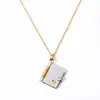 Accesorios de Moda de Alta Gama para Mujer, Colgantes de Acero Inoxidable, Collares Personalizados, Estilo Lujo Ligero, Joyería de Nicho, Disponibles en Stock