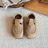 Zapatos Birkenstock para niña, nueva colección otoño 2026, zapatos de cuero para niños estilo británico, zapatos planos retro de cuero suave para niñas, zapatos de bebé de moda