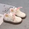 Zapatos de Lona para Niñas Zapatos Blancos Pequeños para Niños 2026 Nuevos Zapatos para Niños Primavera y Otoño Zapatos Casuales para Estudiantes Suela Suave Antideslizante Zapatos Deportivos para Niña