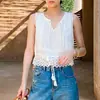 Colete sem mangas estilo Boxi Top pequeno Saia branca Conjunto estilo Férias para Mulheres Roupas Femininas de Verão Comércio Exterior Transfronteiriço