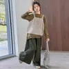 Conjunto novo de outono para meninas, estilo coreano, com top de manga longa em camadas e calça de moletom slim fit, calças de perna larga para primavera e outono
