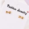 Mostrador de Tienda de Oro 1:1 Aretes Dorados con Baño de Oro y Joyería Dorada Lazo Simple Joyería para Orejas Damas