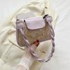 Bolsa Bordada com Saia para Mulheres 2025 Nova Moda Bolsa Transversal de Ombro de Flor Tecida Niche Estilo Fada Retrô Estilo Antigo Bolsa Feminina