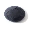Boina de cachemir de color liso, nueva para otoño e invierno, gorro de pintor tejido de moda para mujer, cálido y protege los oídos, adecuado para clima frío