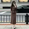 Nuevo Conjunto Deportivo Casual de Falda Maillard de Otoño para Mujer, Elegante y Chic Versión Coreana Conjunto de Dos Piezas con Top de Manga Larga y Falda