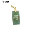 Wt-P2011 Exportación Más Vendido Pequeño Sol Dorado Incrustado Piedra Natural de Colores Colgante Rectangular Accesorios Hechos a Mano