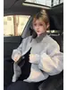Interior de coche gris título suelto de comercio electrónico cuello contrastante diario casual sin repetición chaqueta nicho estilo coreano ropa de calle estilo americano
