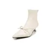 Botas elásticas de PU para mulheres, botas de corte justo, novo estilo outono e inverno, bico fino, laço, salto médio fino, botas curtas elásticas, botas femininas, tamanho 40