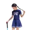 Traje de baño infantil Happy Yuan para niñas, de dos piezas con falda, conservador con shorts tipo bóxer, anti-exposición, para niñas pequeñas de vacaciones y en aguas termales