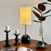 Lámpara de mesita de noche minimalista, lámpara decorativa creativa y cálida estilo nórdico, sensible al tacto, regulable, para uso en dormitorio, marco de hierro