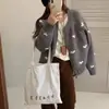 Nuevo Cárdigan de Punto Jacquard con Estampado de Corazones para Otoño/Invierno para Mujer, Cuello Redondo, Corte Holgado, Adelgazante, Versátil Abrigo Suéter con Cremallera, Top de Moda