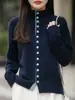 Cárdigan Engrosado de Color Contrastante con Cuello Alto, Diseño de Empalme Geométrico, Chaqueta de Punto Anti-Pilling, Ropa de Trabajo Elegante para Otoño e Invierno