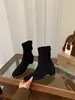 Botas marrons de camurça com salto plataforma, bico quadrado, para aumentar a altura, botas da moda para mulheres, botas curtas estilo francês slim outono e inverno 2026