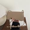 Bolso Pequeño Retro Blanco de Alta Gama para Mujer 2025 Primavera y Verano Nuevo Nicho Bandolera Bolso Pequeño Bolso de Hombro Moderno para Llevar Bajo el Brazo