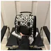 Bolsa Feminina Tendência Color-Blocking Transfronteiriça Estampa de Leopardo Nicho Mochila Transversal Versátil Feminina 2025 Nova