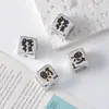 Cubo da Sorte em Acrílico Contas com Furo Vertical Impressas Acessórios DIY Corrente para Celular Corrente para Bolsa de Carro Materiais para Joias Contas Soltas