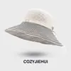 Sombrero de Nuevo Estilo para Mujer, Sombrero Plegable de Estilo Coreano con Ala Ancha para Protección Solar, Nuevo Estilo de Verano, Versátil para Viajes, Sombrero de Pescador Delgado y Transpirable