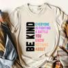 Nova camiseta de manga curta para comércio exterior europeu e americano de 2025, cor BEKIND, estampa de letras, gola redonda