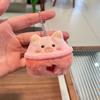 Colgante de Gato de Dibujos Animados Creativo Muñeco Feo Lindo Colgante para Mochila Muñeco de Peluche Llavero para Coche Estilo Similar al Libro Rojo