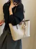 Bolso tote tejido retro para mujer, nuevo bolso de hombro de moda 2026, gran capacidad, bolso sencillo y texturizado para el día a día