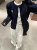 Cardigan de Punto Trenzado Estilo Coreano Retro para la Nueva Temporada de Otoño e Invierno 2025 con Suéter Chaqueta de Cuello Redondo Suave, Elegante y Versátil para Mujer