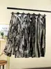 Calça de Perna Larga com Estampa de Tinta Feminina Verão Fina Guoxi Solta Emagrecimento Vertical Cintura Alta Casual Tie-Dye Reta