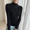 Nuevo Estilo Otoño Temprano Cuello Medio Alto Suéter Tejido de Punto para Mujer con Rayas de Color Claro Ajustado para Viajera Capa Base