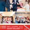 Las damas de honor toman fotos para disparar pistolas de dinero para casarse y recibir a los parientes. Juegos de pistolas de dinero. Accesorios para bodas. Palillos. Máquina para clips de dinero. Bloqueador de máquina dispensadora de puerta.