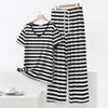 Conjunto de Camiseta de Manga Corta con Cuello en V de Modal y Pantalones de Pierna Ancha, Moda Casual Rayada Delgada de Verano, Conjunto de Dos Piezas Tallas Grandes