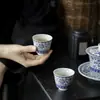 Taza de Té de Cerámica Azul y Blanca con Patrón de Plata de las Dinastías Tang y Song con Ramas Entrelazadas, Diseño Propicio, Juego de Té Kung Fu, Vajilla de Cerámica para el Hogar, Taza de Té Individual para Beber Té