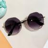Novos óculos de sol infantis com proteção UV e estilo retrô da moda, óculos de sol decorativos e estilosos da moda