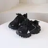 Zapatillas Deportivas de Malla Transpirable para Niños 2026 Primavera/Verano Nuevas Casual Versátiles de Moda Suela Suave Malla Zapatos Papá