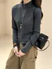 Cárdigan de punto con cremallera y cuello alto para mujer, chaqueta suéter corta de manga larga ajustada nueva, top versátil simple y elegante