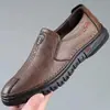 Zapatos de hombre de comercio exterior, zapatos de cuero para hombre estilo primavera y otoño, zapatos de vestir, zapatos de cuero para hombre con suelas blandas, zapatos casuales de corte bajo para hombres de mediana edad