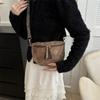 Diseño de moda moda retro 2023 nuevo casual invierno casual correa ancha para el hombro bandolera bolsa de pecho bolsa para debajo del brazo para mujeres