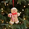 Nuevo Colgante de Hombre de Jengibre de Arcilla Blanda Colgante para Árbol de Navidad Lindo Hombre de Jengibre Decoración Navideña Colgante Retro Pintado a Mano