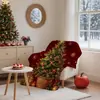 Manta de franela con árbol de Navidad de fondo rojo con letras doradas, disponible en stock transfronterizo, manta para aire acondicionado impresa, manta de regalo temática navideña