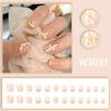 Uñas Portátiles de Otoño e Invierno a la Moda con Sencillo Bloque de Color, Degradado Rojo-Marrón Transparente como Hielo, y un Hermoso Aspecto de Piel Clara