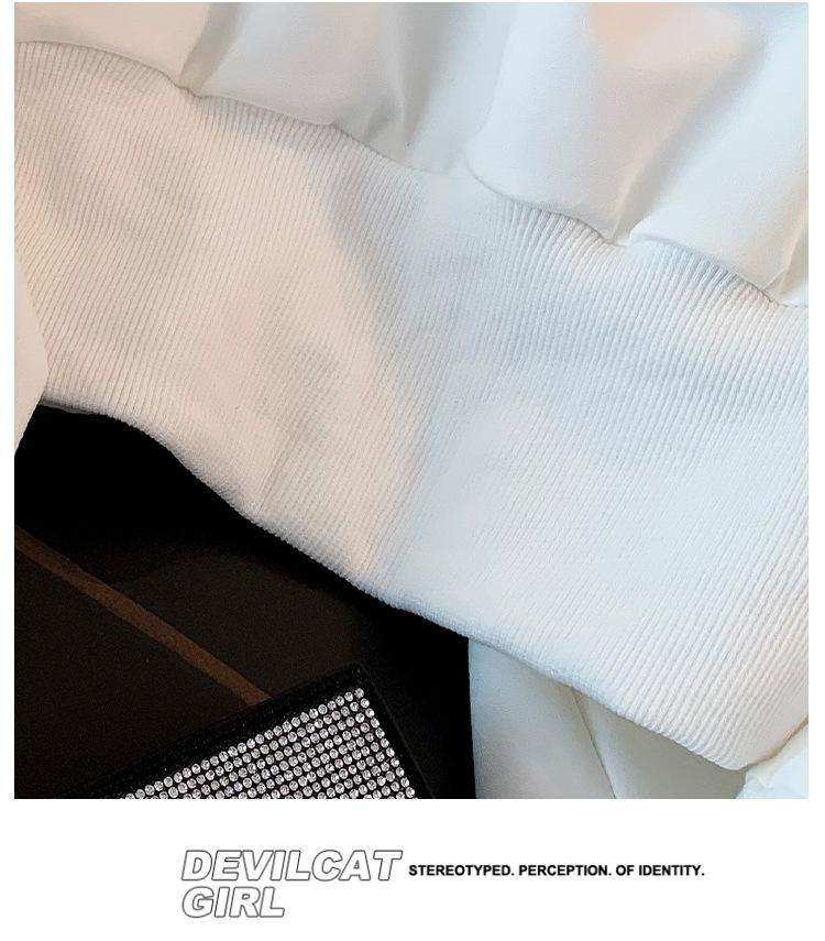 跨境淘货源分销2023秋冬季新款街头潮流减龄小个子爆款欧货网红款运动套装休闲运动气质休闲时尚流行新款秋装秋装女装时尚套装套装女装秋季套装女套装女女士运动服女装两件套套装卫衣套装休闲套装秋季套装女装时尚套装盐系休闲套装女装2023百搭设计感小众洋气欧货阿里国际站跨境采购Cross-border, shopping source, foreign trade, export, distribution 2023 fall, winter, new, street trend, explosive, European goods, network red, sportswear, leisure sports, temperament leisure, fashion popular, new autumn wear, autumn women's wear, fashion suit, women's wear, women's wear, women's wear, women's sportswear, women's two-piece, hoodie suit, casual suit, autumn suit, women's wear, Fashion suit salt department, casual suit women's dress, Ali International Station, cross-border procurement