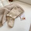 Calcetines de Lana para Mujer en Otoño e Invierno, Engrosados y Cálidos, Nuevos Calcetines de Media Caña para Mujer, Color Crema Acolchado, Color Puro