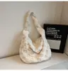 2025 Nova Bolsa Peluda de Outono e Inverno Feminina Grande Capacidade Bolsa de Ombro para o Dia a Dia Moda Versátil Bolsa Tote Transversal