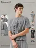 Street Madness Ropa Urbana Estilo Americano Nicho Estilo Oscuro Camiseta Holgada Camisa de Manga Corta para Hombre Lavada con Efecto Desgastado Hombros Caídos