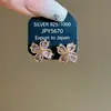 Pendientes de botón de flor de circonita con pasador de plata chapado en oro real de 18 quilates Pendientes versátiles para el trayecto de la dopamina Accesorios de pendientes de moda para el trayecto para mujer