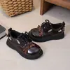 Zapatos de Princesa para Niñas 2026 Otoño Nuevos Zapatos Negros de Rendimiento para Niños Estilo Británico Mocasines de Cuero para Combinar con Faldas