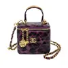 Popular Bolso Cuadrado Pequeño con Estampado de Leopardo de Comercio Exterior, Elegante Bolso de Hombro Cruzado Brillante Estilo Chanel, Bolso Caja Acolchado con Cadena