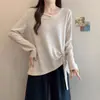 Blusa Base Irregular Plissada Vazada Cintura Marcada para Mulheres Outono/Inverno Tamanho Grande Irmãs Plus Size Versátil Temperamento Modeladora Cor Sólida Top