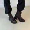 2026 Estilo Coreano Novo Salto Grosso Solado Grosso Cadarço Elástico Emagrecedor Botas Curtas Femininas Zíper Traseiro Aumento Emagrecimento Botas Martin