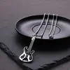 Collar de Acero de Titanio con Colgante de Guitarra Musical Moda Hip-Hop para Hombres Personalidad Creativa Combinación Joyería de Moda Colgante para Hombres y Mujeres