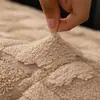 Suministro exclusivo transfronterizo de cojines de sofá de felpa, engrosados para otoño e invierno, con un diseño antideslizante de una sola pieza y funda de sofá resistente a los arañazos de gato