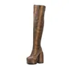 Novas Botas Femininas de Couro Estampa Camuflada Cabeça Redonda Europeias e Americanas Acima do Joelho Botas Longas Botas da Moda Plataforma de Água Salto Grosso Sapatos Femininos Botas de Comércio Exterior